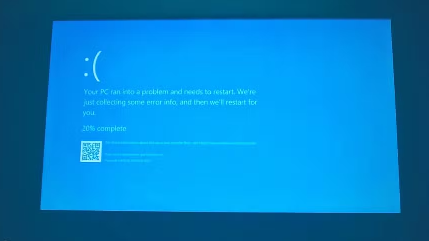 Usuários relatam "tela azul da morte" em aparelhos Microsoftvv