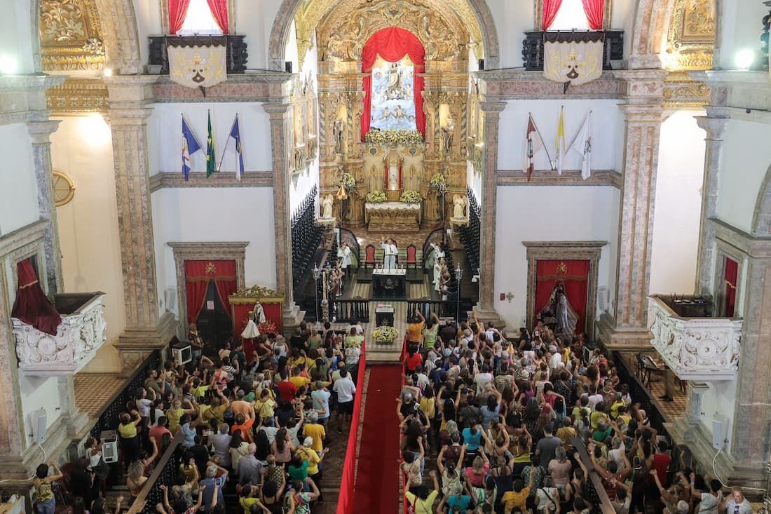 Celebração das missas que integram a programação da Festa do Carmo nesta segunda-feira (15)