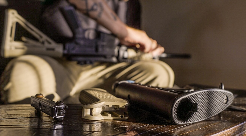 O AR-15 está no centro do debate armamentista no país, por se tratar de um equipamento com alto potencial de dano