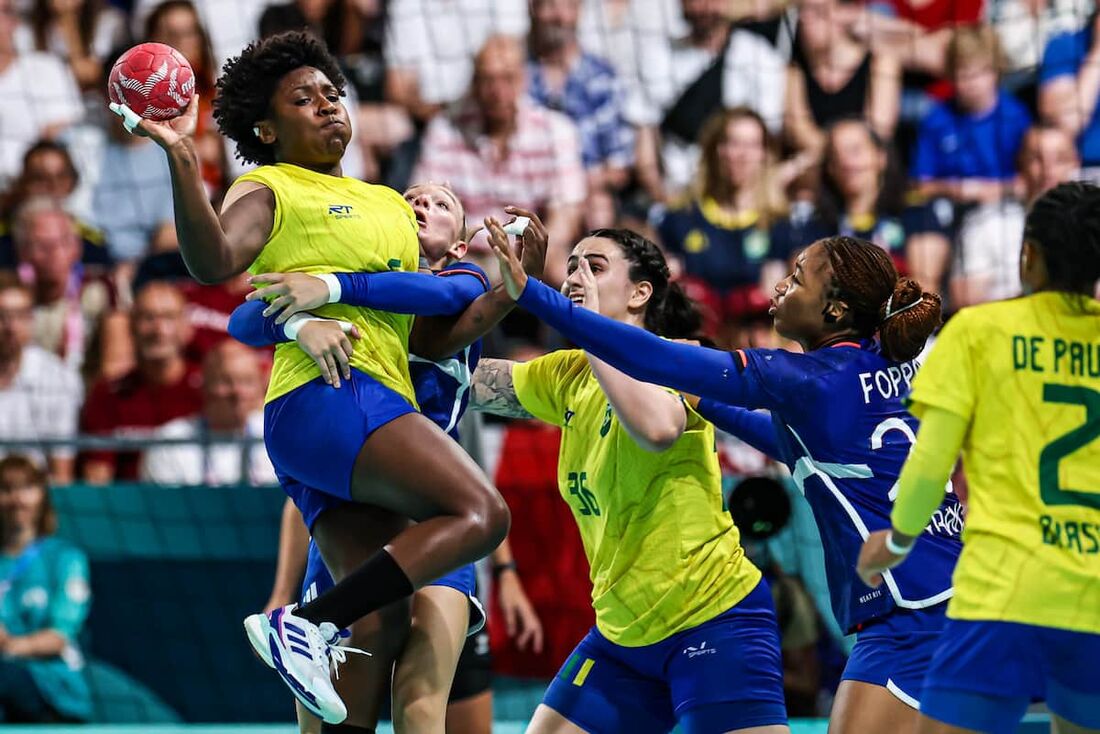 Brasil caiu diante da França na 3ª rodada do handebol 