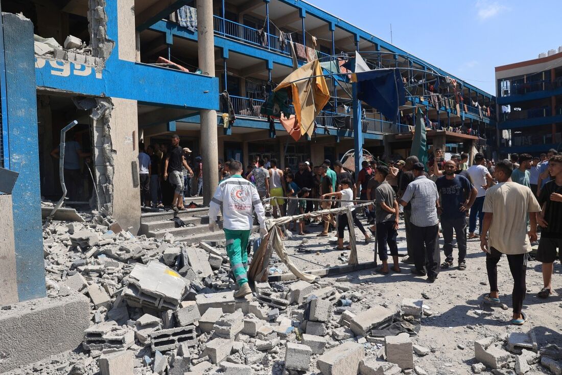 Israel ataca escola na Palestina