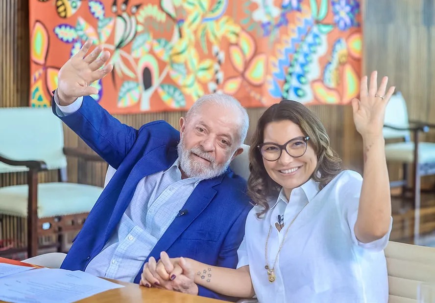  O presidente Luiz Inácio Lula da Silva e a primeira-dama, Rosângela da Silva, a Janja