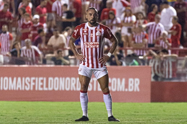 Paulo Sérgio, atacante do Náutico