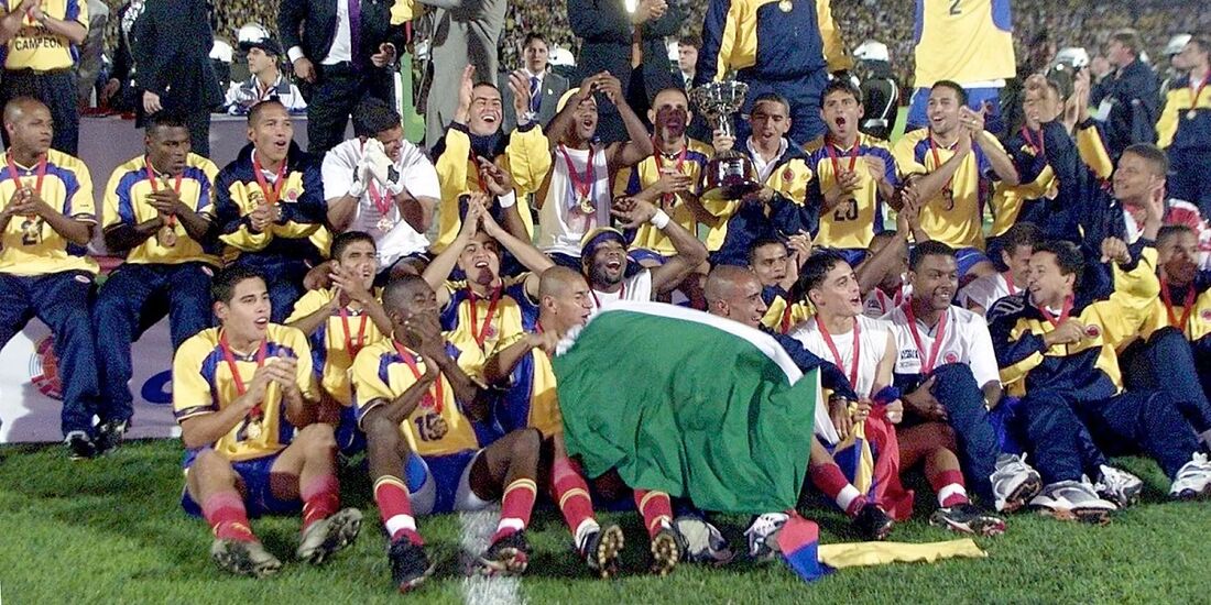 Colômbia comemora título da Copa América de 2001