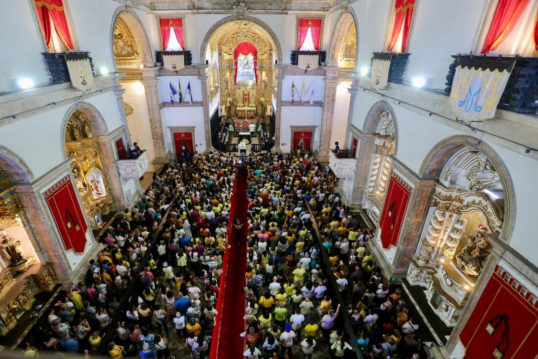 Celebração para Nossa Senhora do Carmo na Basílica do Carmo