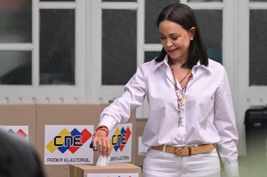 Principal líder da oposição, María Corina Machado, voto em Caracas nas eleições presidenciais Principal líder da oposição, María Corina Machado, voto em Caracas nas eleições presidenciais 