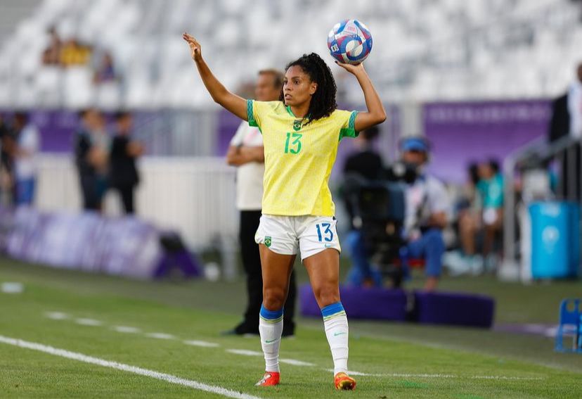 Yasmim, lateral da Seleção Brasileira 