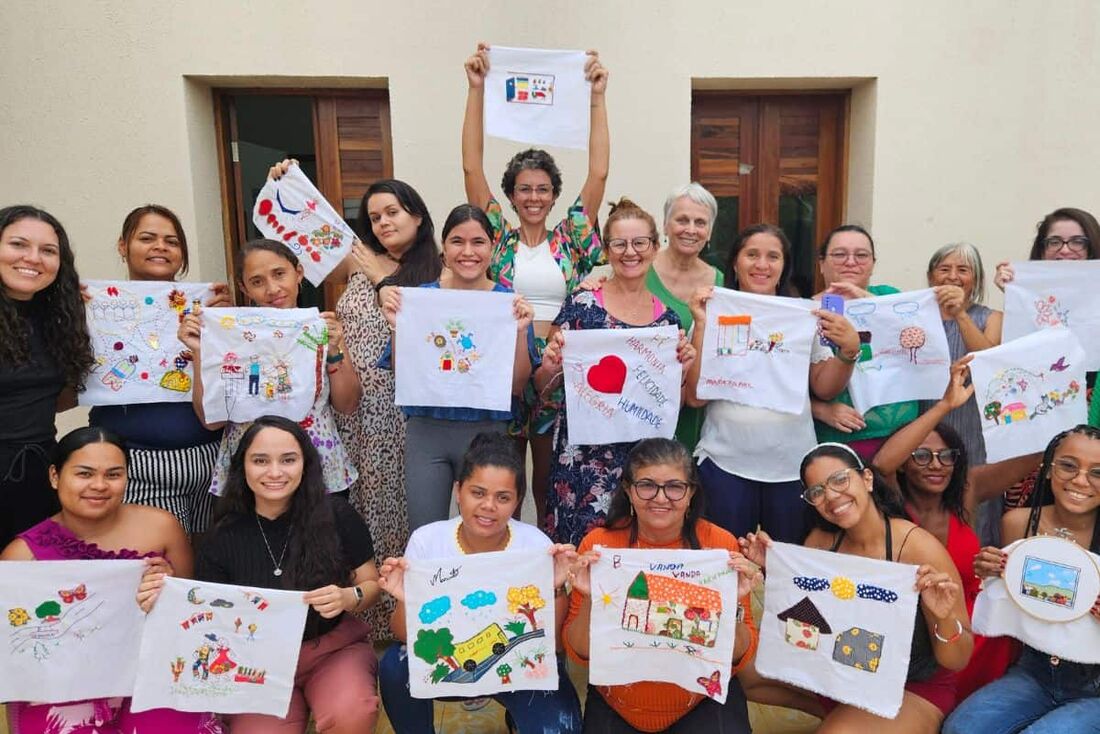 ''Histórias bordadas'' conta com a participação de mulheres bordadeiras da Paraíba, Pernambuco e Alagoas