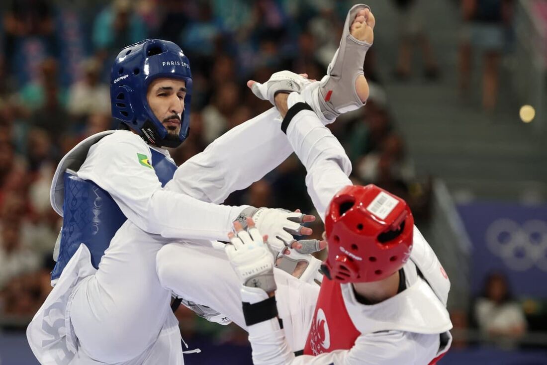 Edival Pontes está classificado pela briga do bronze no Taekwondo 