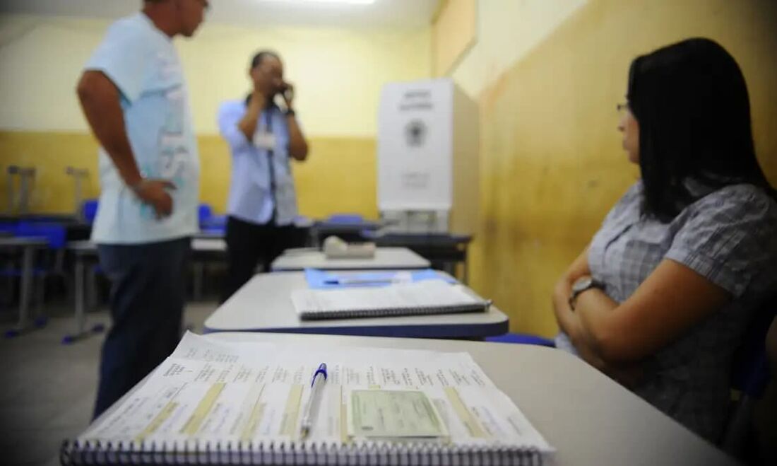 Quem foi convocado pela Justiça Eleitoral para trabalhar em atividades de apoio nas eleições municipais têm até sexta-feira (30) para solicitar transferência temporária da seção eleitoral