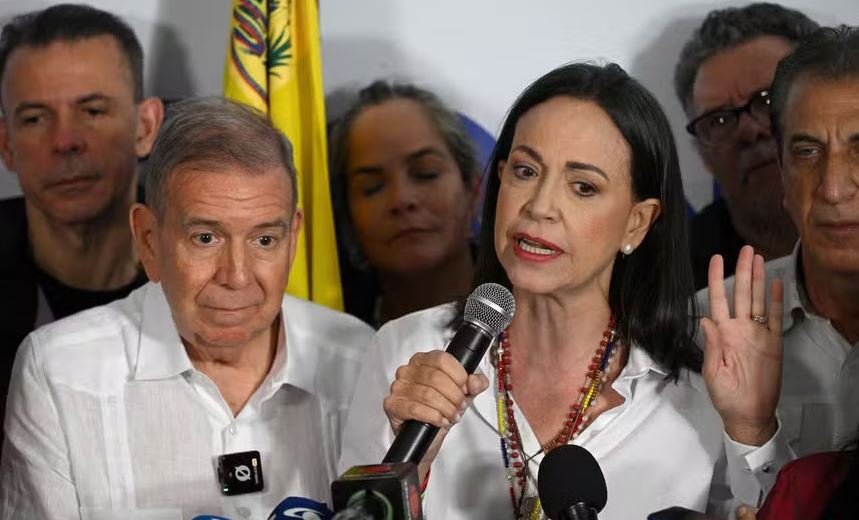 González Urrutia e María Corina Machado