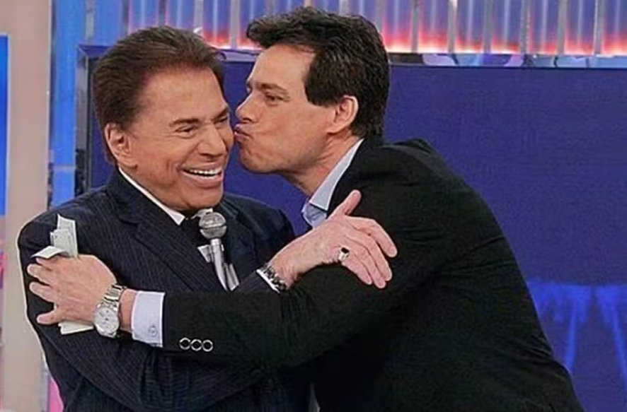 Quando comecei, ele, Silvio Santos, quis me dar uma força", disse Celso