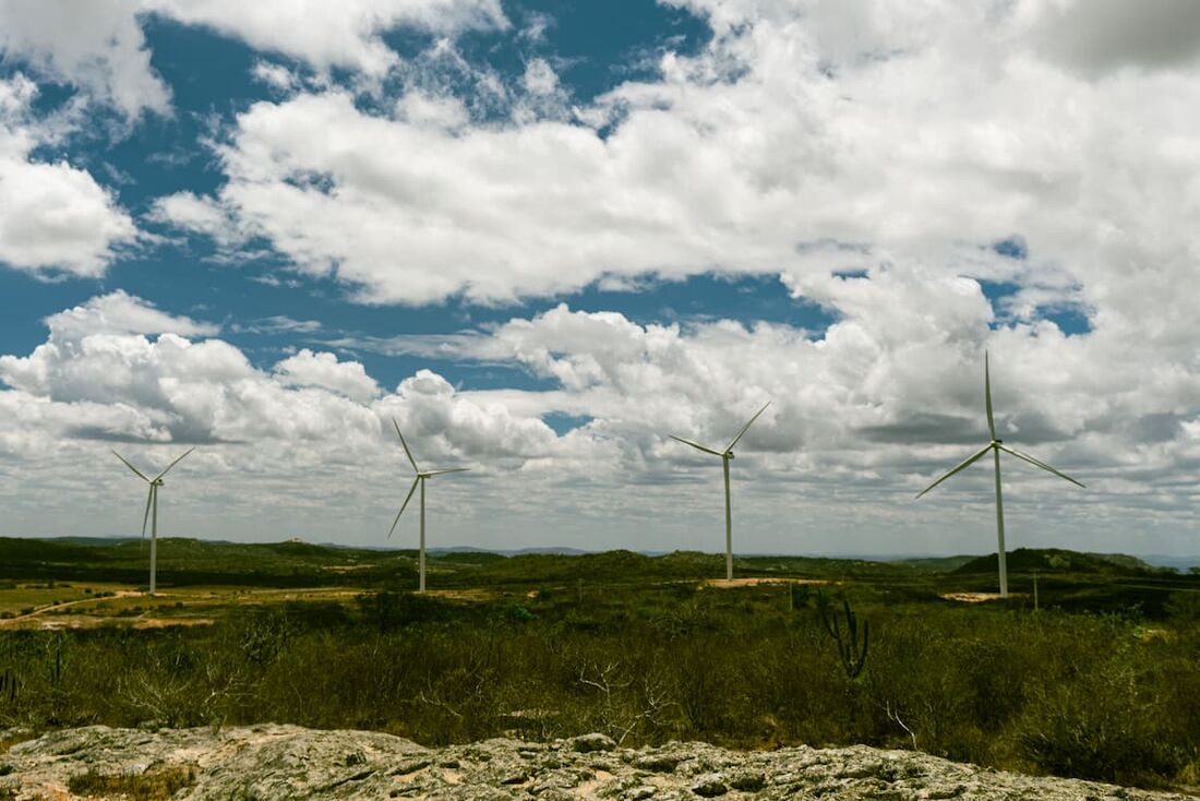 Instalação de usinas eólicas em Pernambuco é aposta no potencial energético dos ventos nordestinos