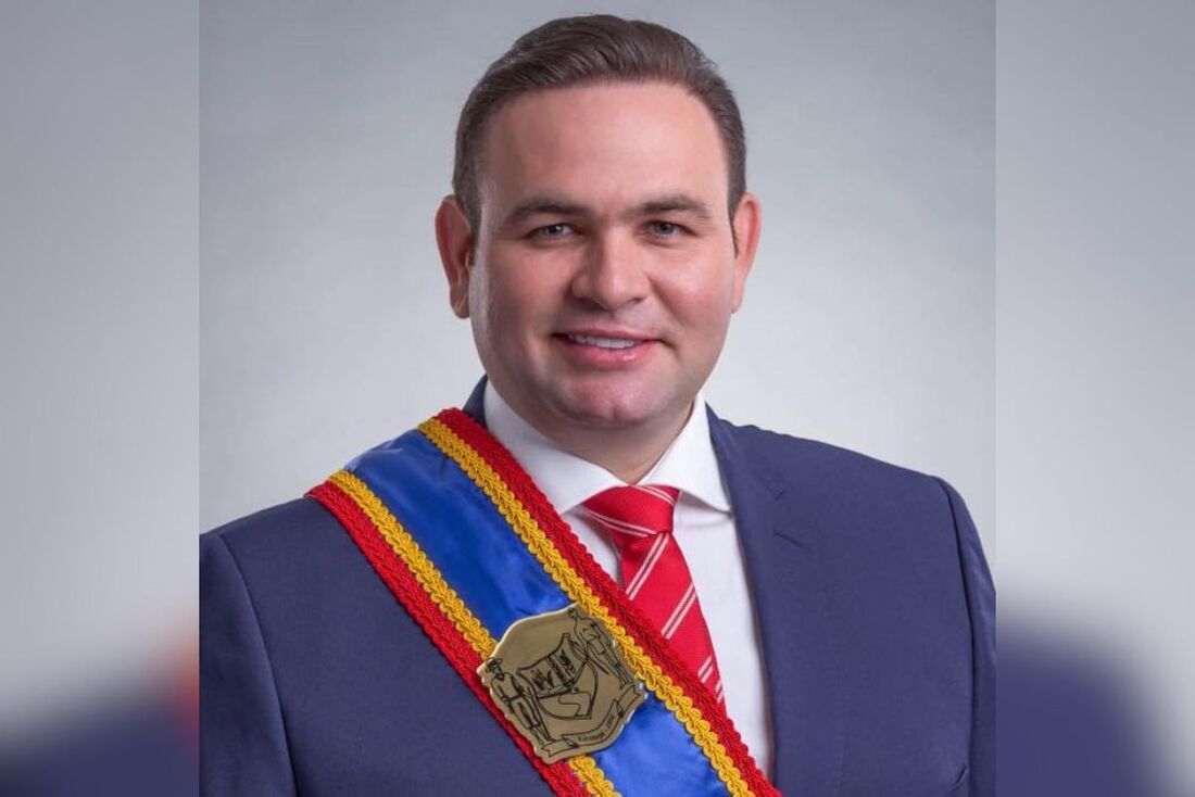 Raylan Barroso (União Brasil), prefeito de Eirunepé, cidade do interior do Amazonas