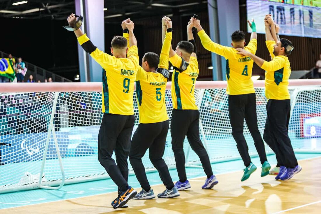 Goalball brasileiro não perdeu no primeiro dia de competição 