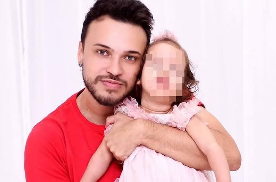 O influenciador digital Igor Viana foi preso por suspeita de cometer crimes envolvendo a filha de 2 anos, que tem paralisia cerebral