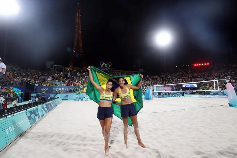 Ana Patrícia e Duda na final do vôlei de praia feminino 