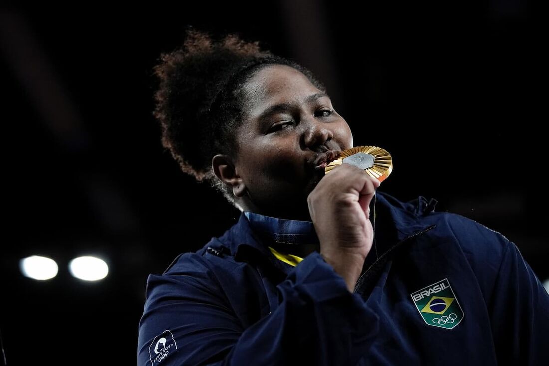 Beatriz Souza, do judô, conquistou o primeiro ouro do Brasil em Paris 