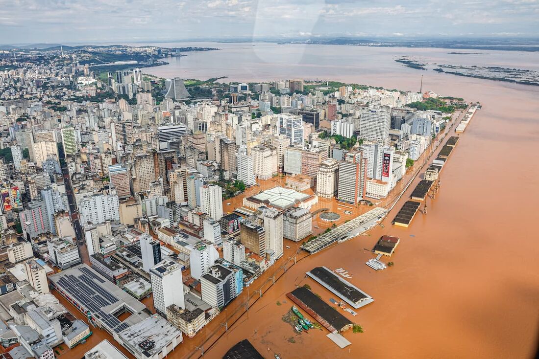 As mudanças climáticas provocaram inundações nunca vistas no Rio Grande do Sul, inclusive em Porto Alegre 