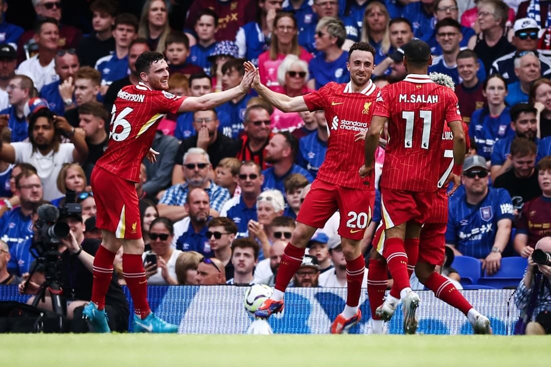 Liverpool vence na estreia da Premier League