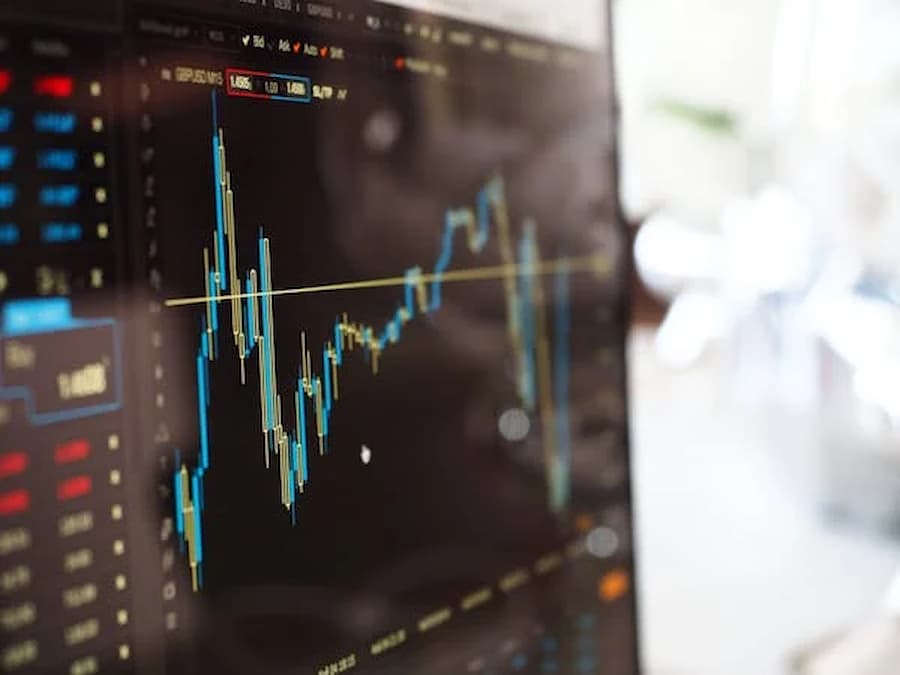 Bolsas da Europa fecham em alta firme