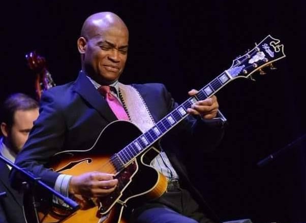 Guitarrista de jazz Russell Malone morre aos 60 anos após show no Japão