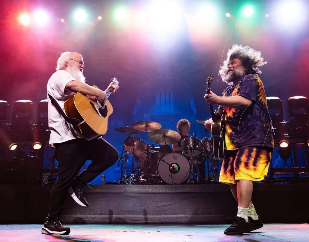 O ator Jack Black e seu parceiro Kyle Gass, da banda Tenacious D