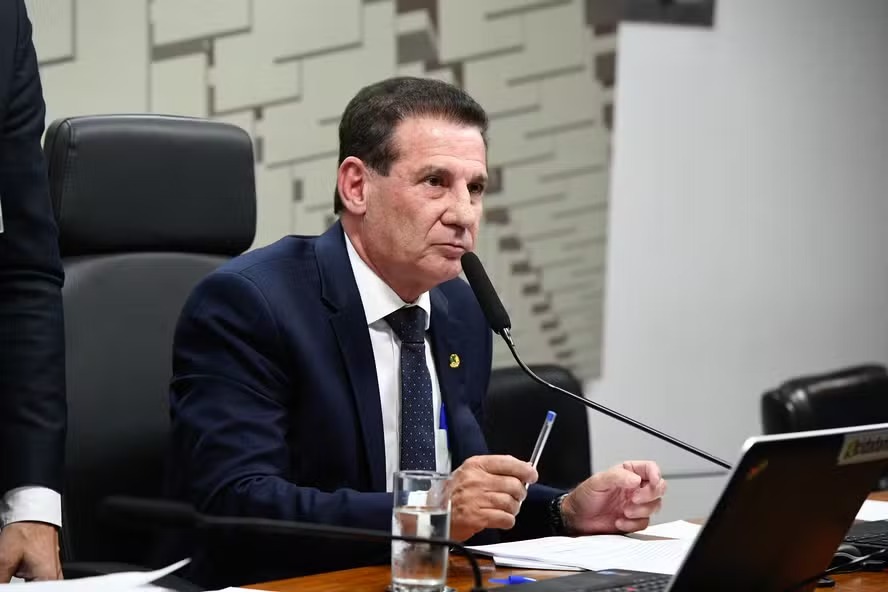 O senador Vanderlan Cardoso (PSD-GO), relator do PDL que susta trechos do decreto que restringe uso de armas 