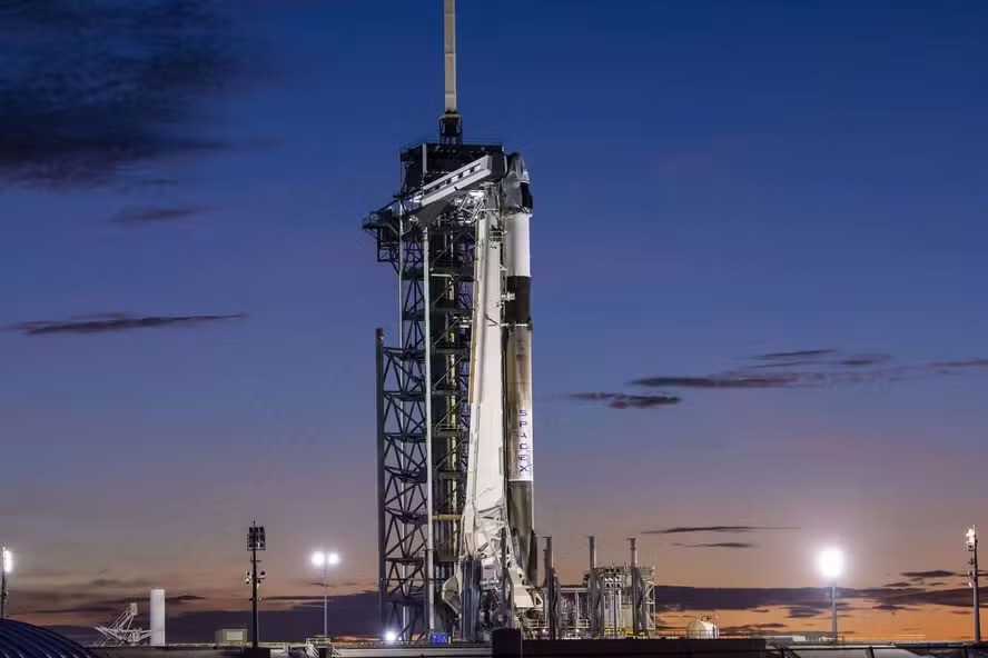 Foguete Falcon 9 é responsável pela missão Polaris Down