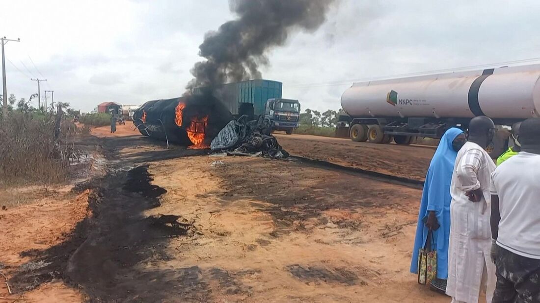 Quase 60 mortos na Nigéria após explosão de caminhão-tanque