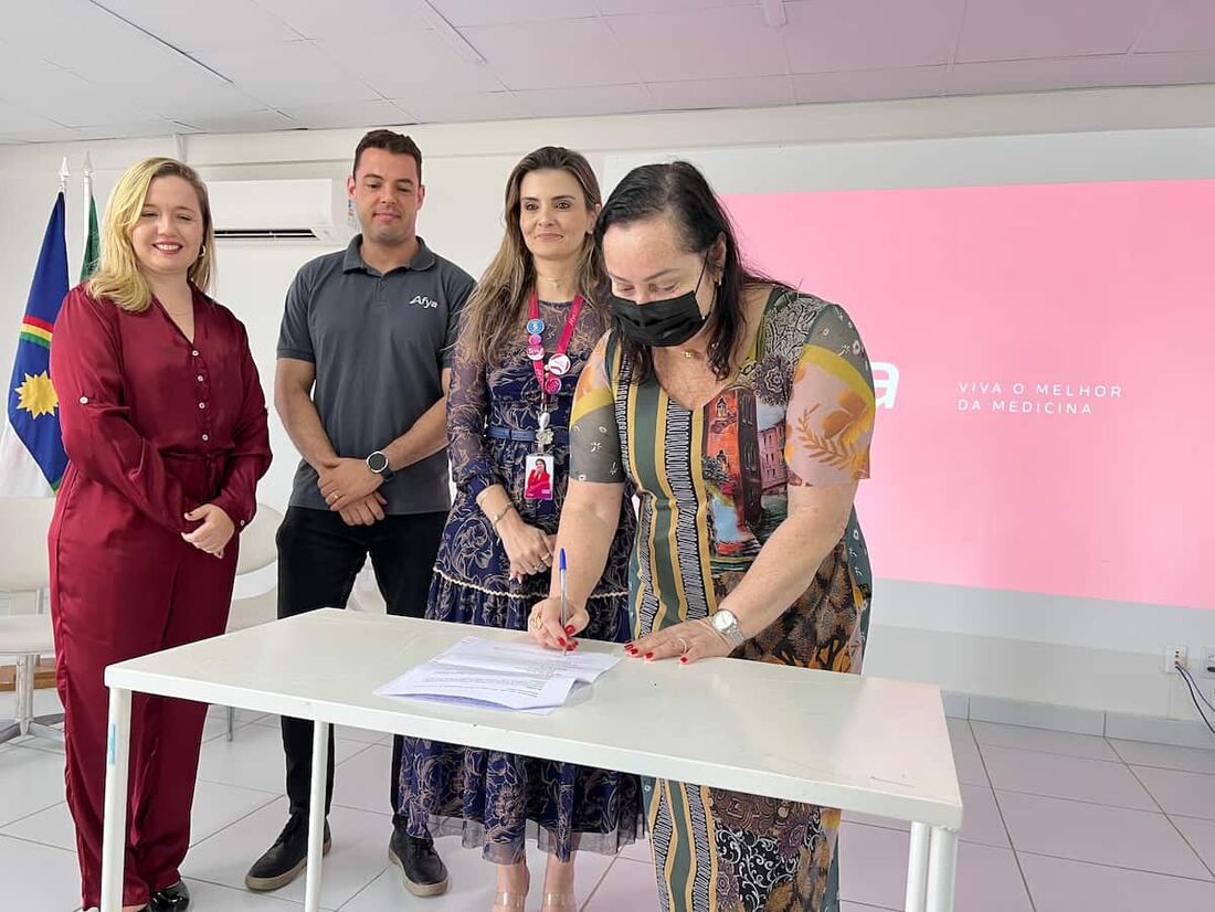 Prefeitura de Jaboatão dos Guararapes capacita médicos através de cursos de pós-graduação