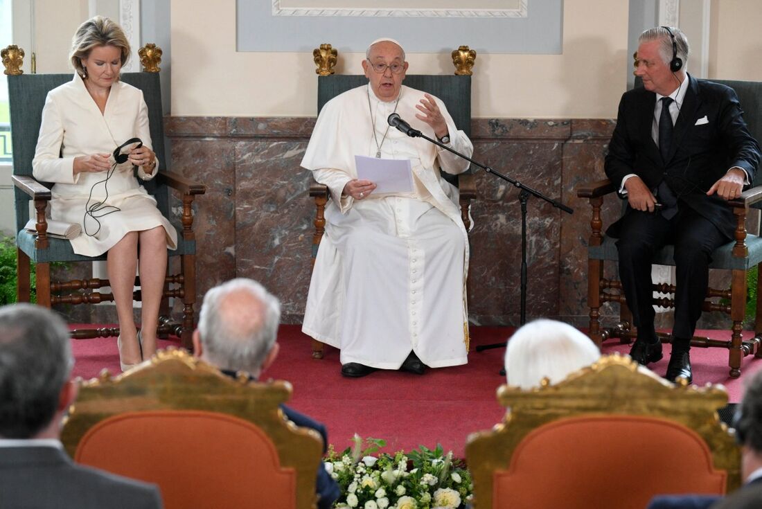 Papa Francisco em evento católico na Bélgica