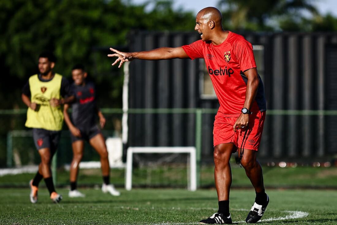 Pepa, técnico do Sport