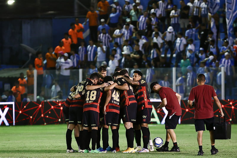 Jogadores do Sport reunidos para jogo com o Paysandu