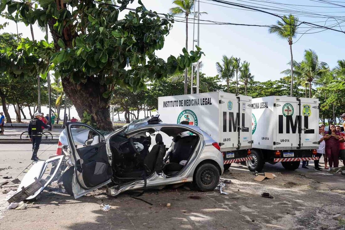 Acidente na avenida Boa Viagem deixou seis mortos: cinco morreram na hora