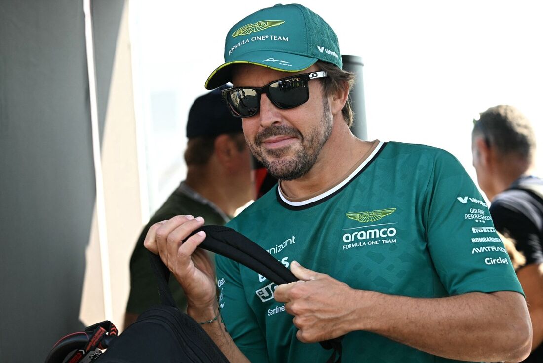 Fernando Alonso, piloto da Aston Martin