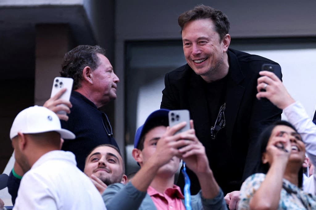 Elon Musk já é a pessoa mais rica do planeta, com uma fortuna estimada em quase US$ 250 bilhões,