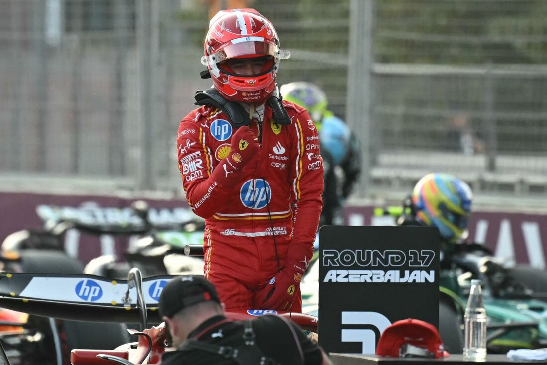 Charles Leclerc faz o melhor tempo e é pole do Gp do Azerbaijão