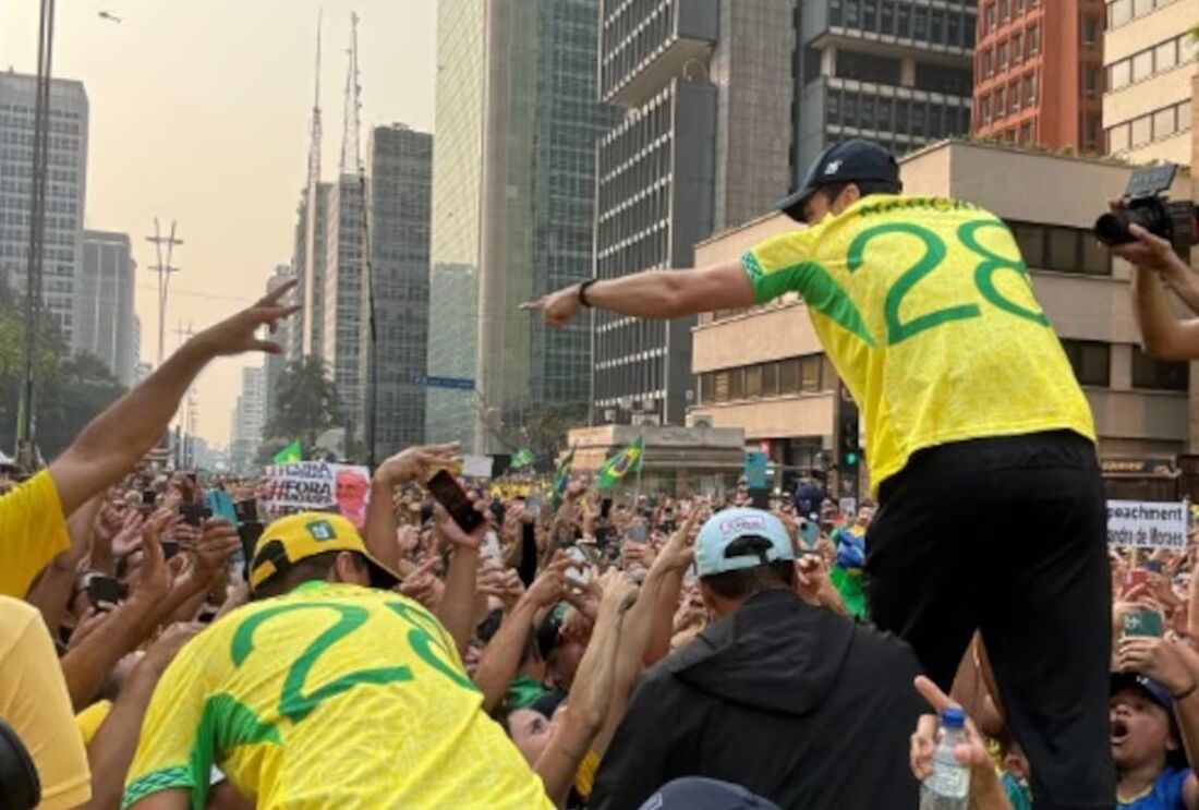 Marçal chegou à Avenida Paulista no fim do ato bolsonarista 