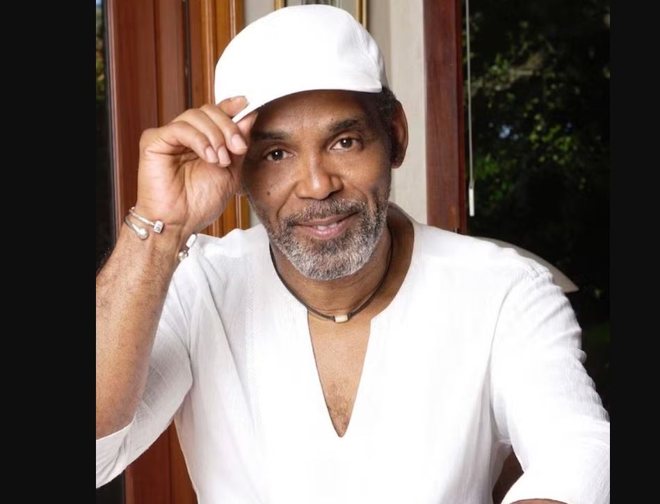 Frankie Beverly, cantor da banda Maze 