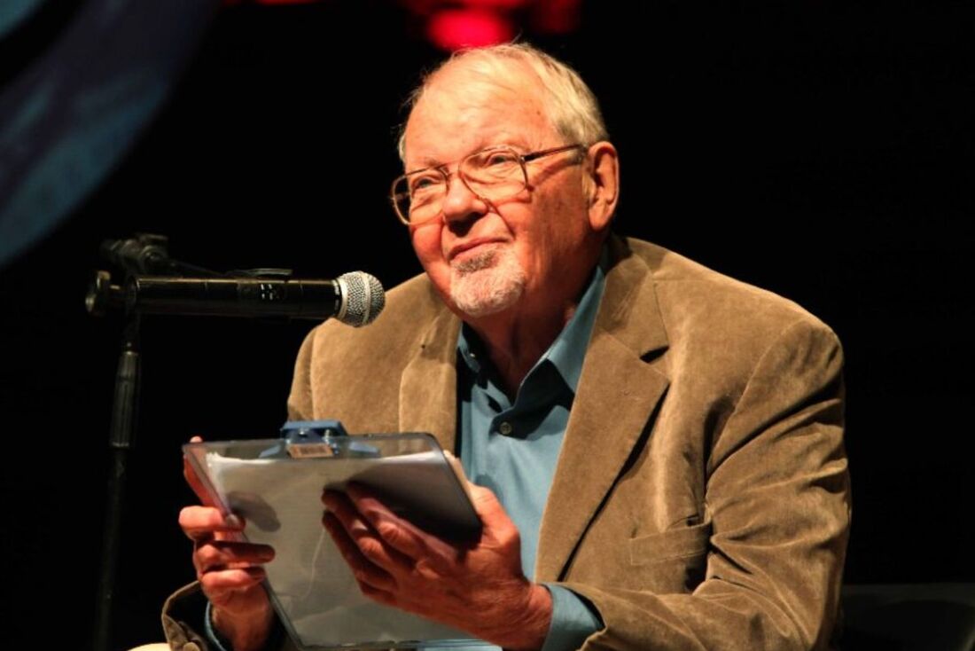 Fredric Jameson, que faleceu aos 90 anos, estudou intensamente a crítica literária marxista