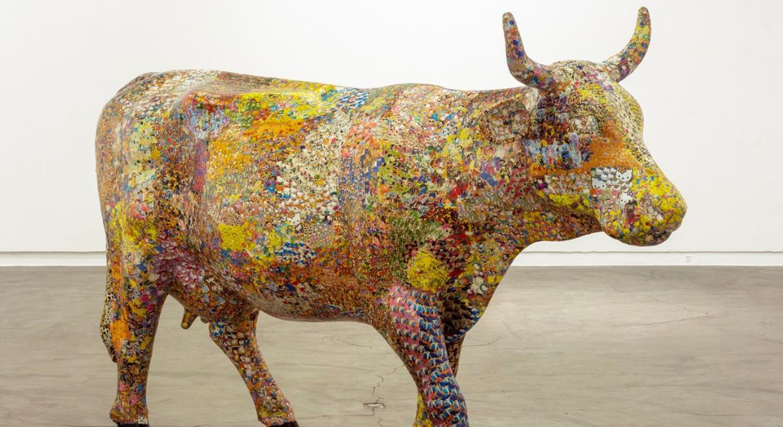 Obra "Pollock Cow", do artista Nelson Leirner