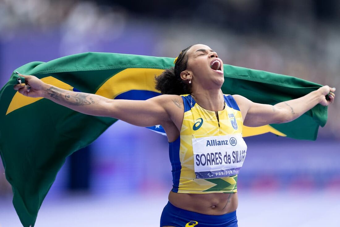 Rayane Soares foi responsável por uma das 16 medalhas do Brasil no penúltimo dia de competições 