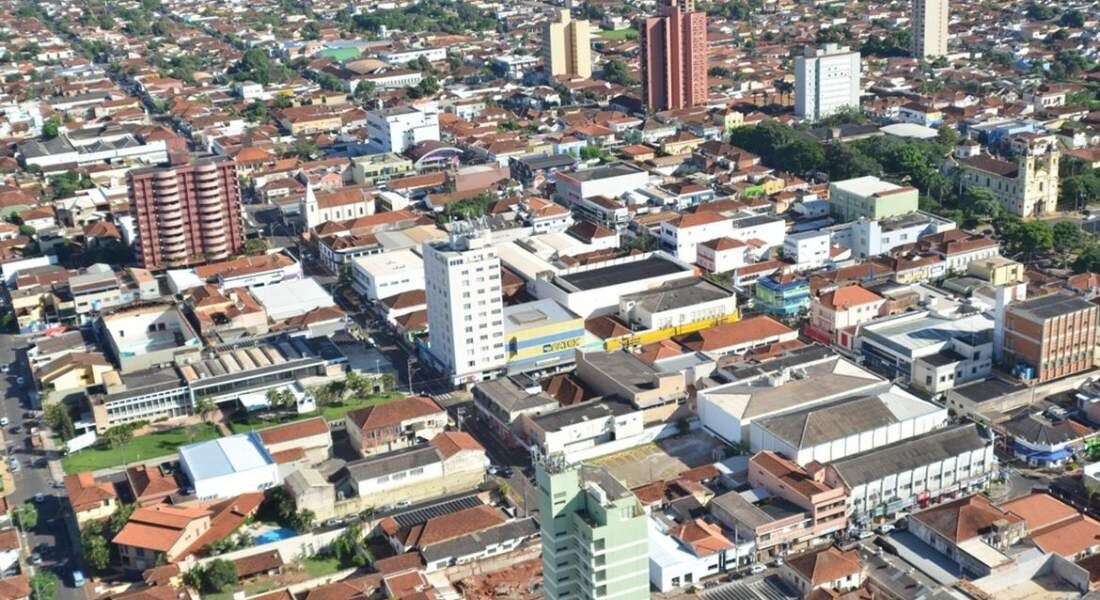 Barretos, em São Paulo, enfrenta seca