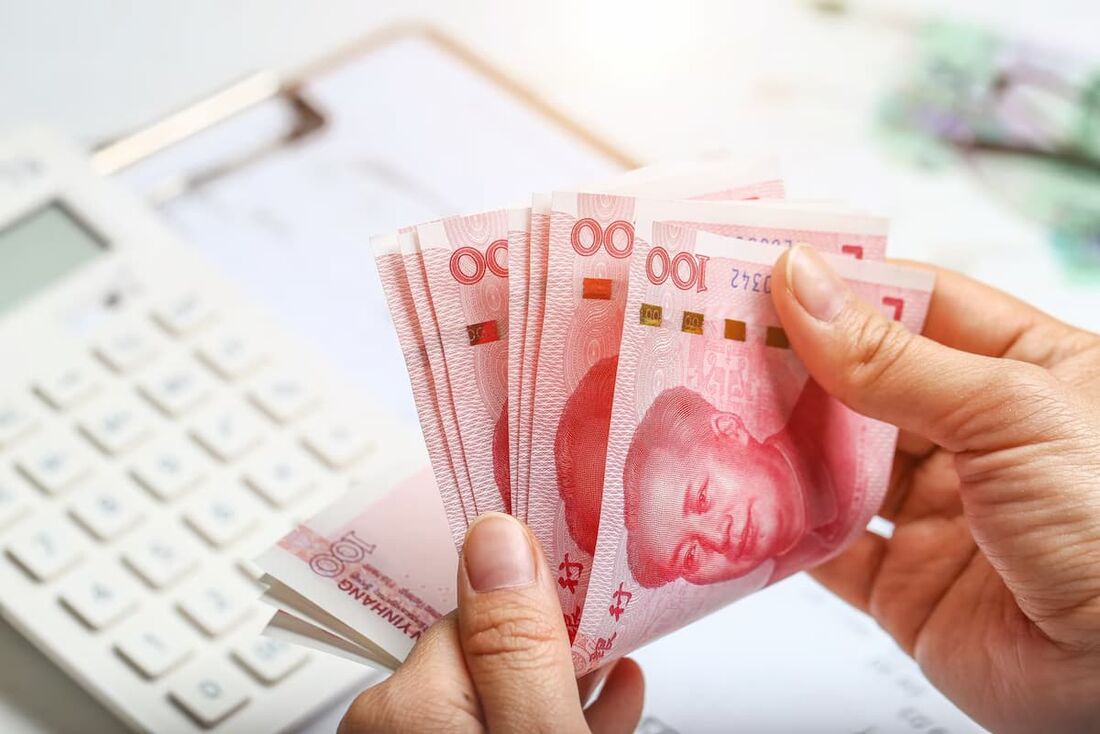 Os novos empréstimos em yuans emitidos pelos bancos chineses aumentaram em agosto em comparação com julho