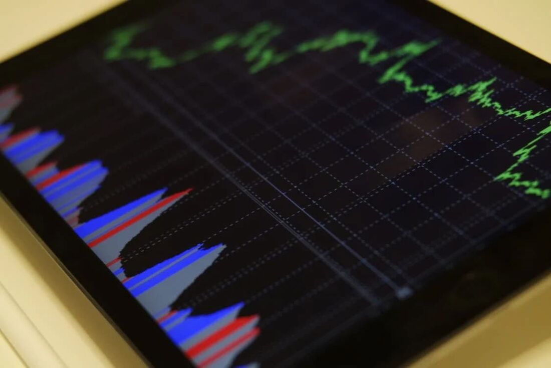 As bolsas da Europa fecharam em queda nesta terça-feira, 8