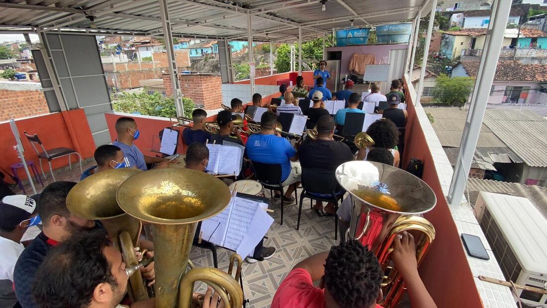 Escola Comunitária de Música da Bomba do Hemetério