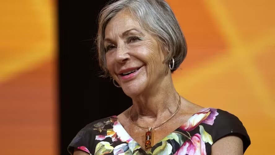 Alice Walton divide império do Walmart com seus irmãos