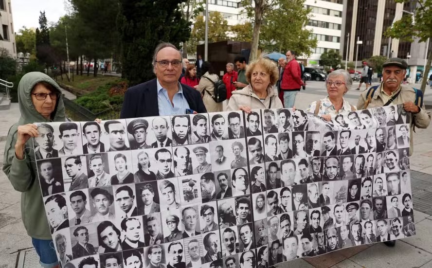 Justiça da Espanha arquiva única investigação em andamento por torturas na ditadura de Franco 