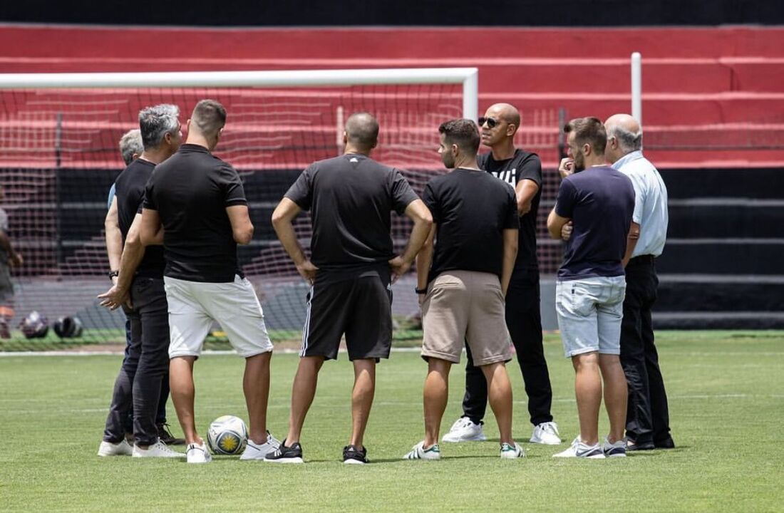 Técnico Pepa conheceu a Ilha do Retiro nesta quinta-feira (19)